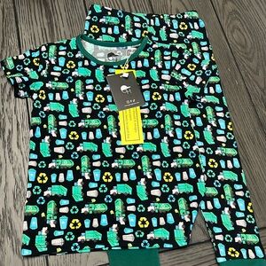 NWT 4T George Hats Trash pajamas set. Short sleeves with long bottoms.